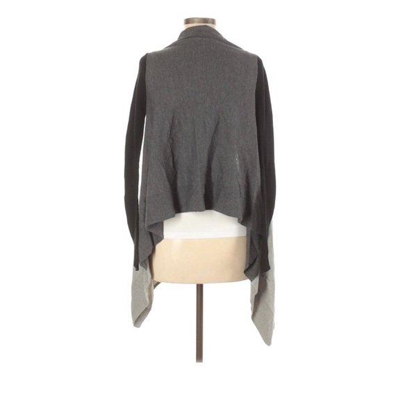 𝅺tri-tone cardigan - Picture 2 of 3